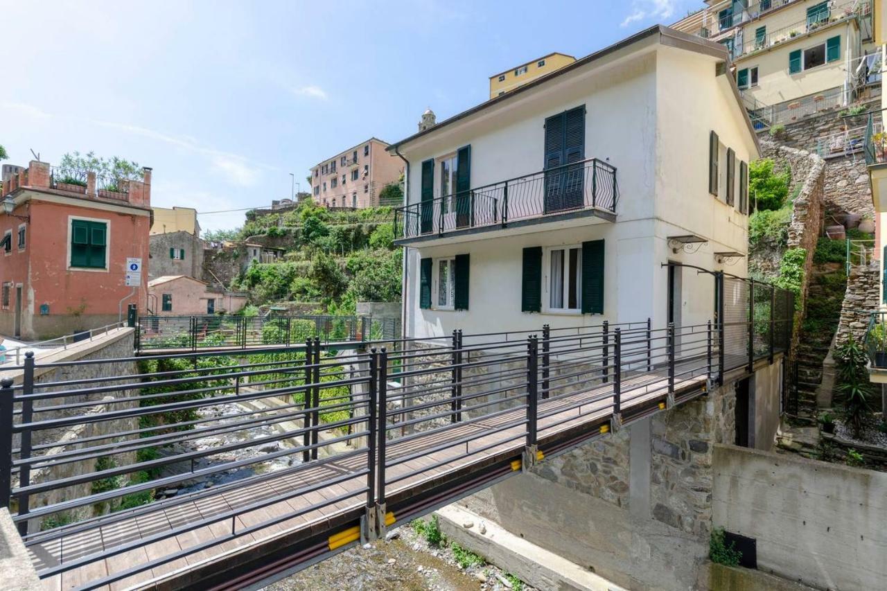 شقة Joivy Family Flat With Little Patio, Cinque Terre فيرناتْسا المظهر الخارجي الصورة
