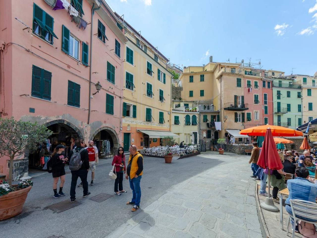شقة Joivy Family Flat With Little Patio, Cinque Terre فيرناتْسا المظهر الخارجي الصورة