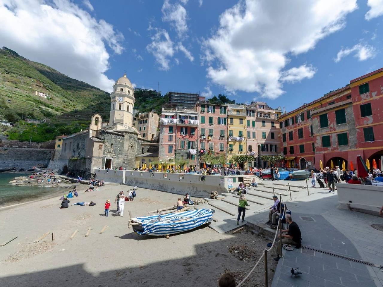 شقة Joivy Family Flat With Little Patio, Cinque Terre فيرناتْسا المظهر الخارجي الصورة